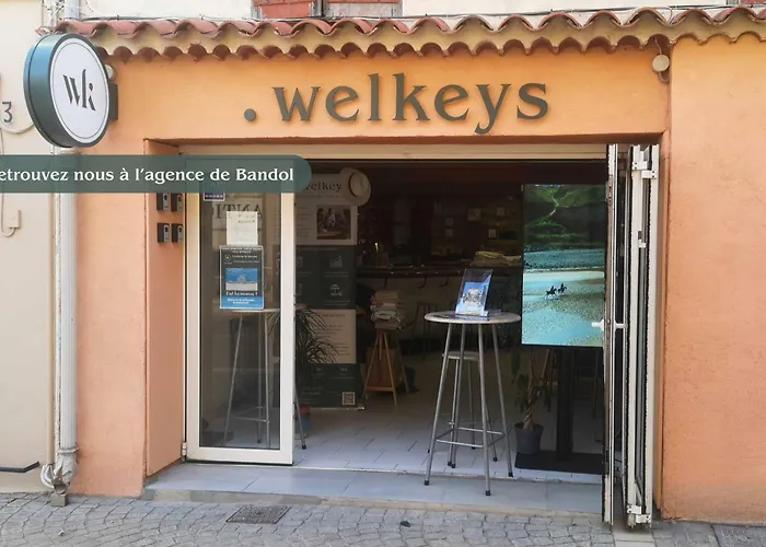 De La 2 Etoiles - Welkeys * Bandol