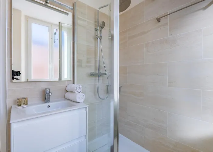 Apartman De La 2 Etoiles - Welkeys